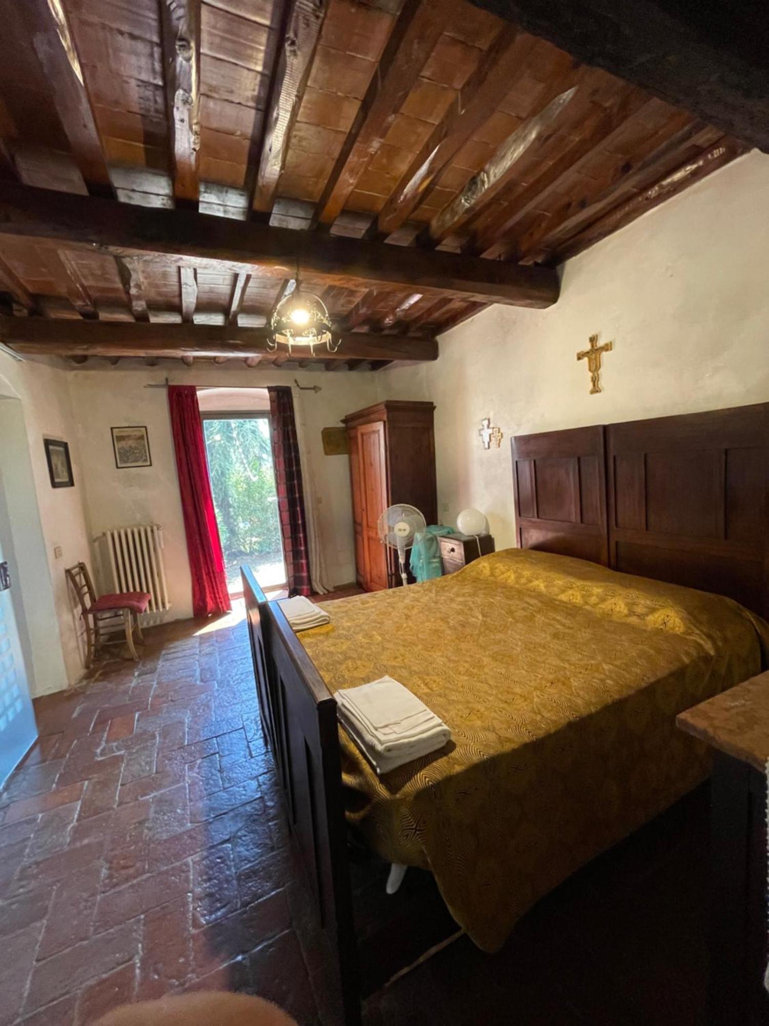 Poggio Alla Pieve Relais 卡莱扎诺 外观 照片