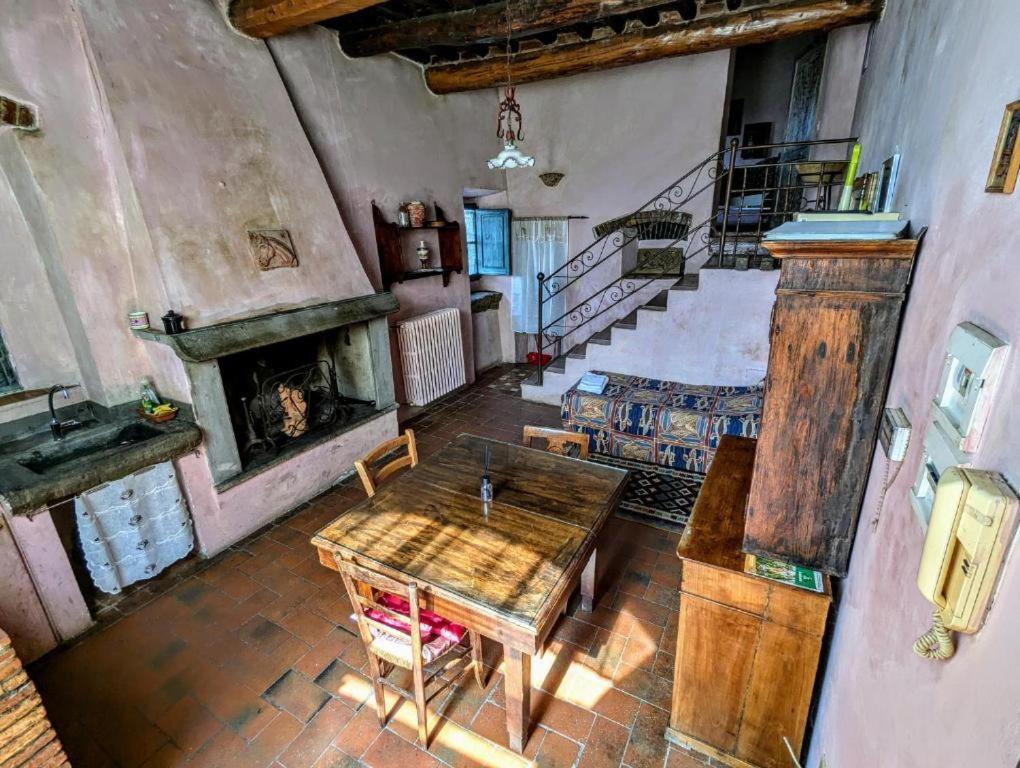 Poggio Alla Pieve Relais 卡莱扎诺 外观 照片